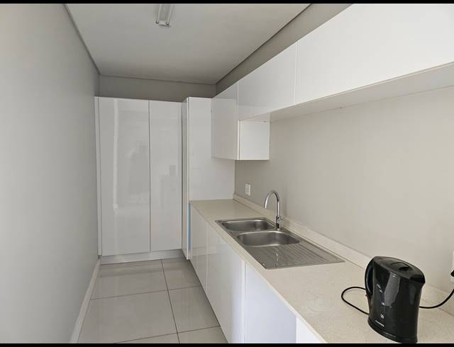 4 BEDROOM TOWNHOUSE TO LET IN IZINGA ESTATE